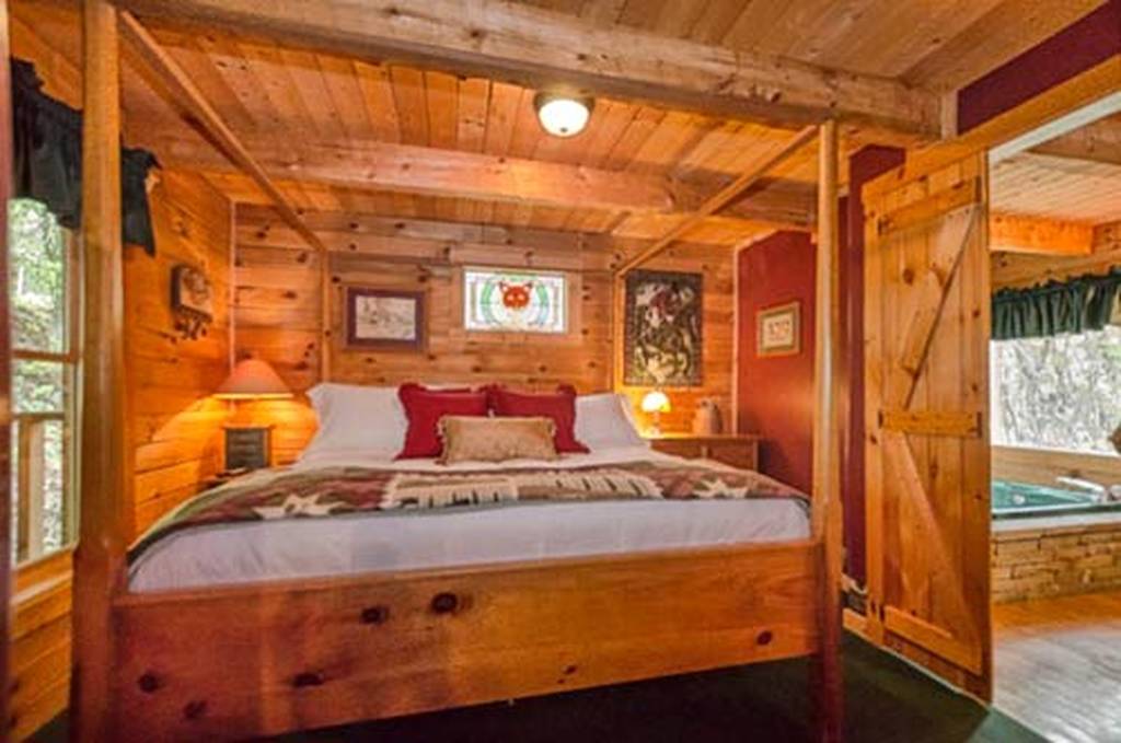 King Bed in Master